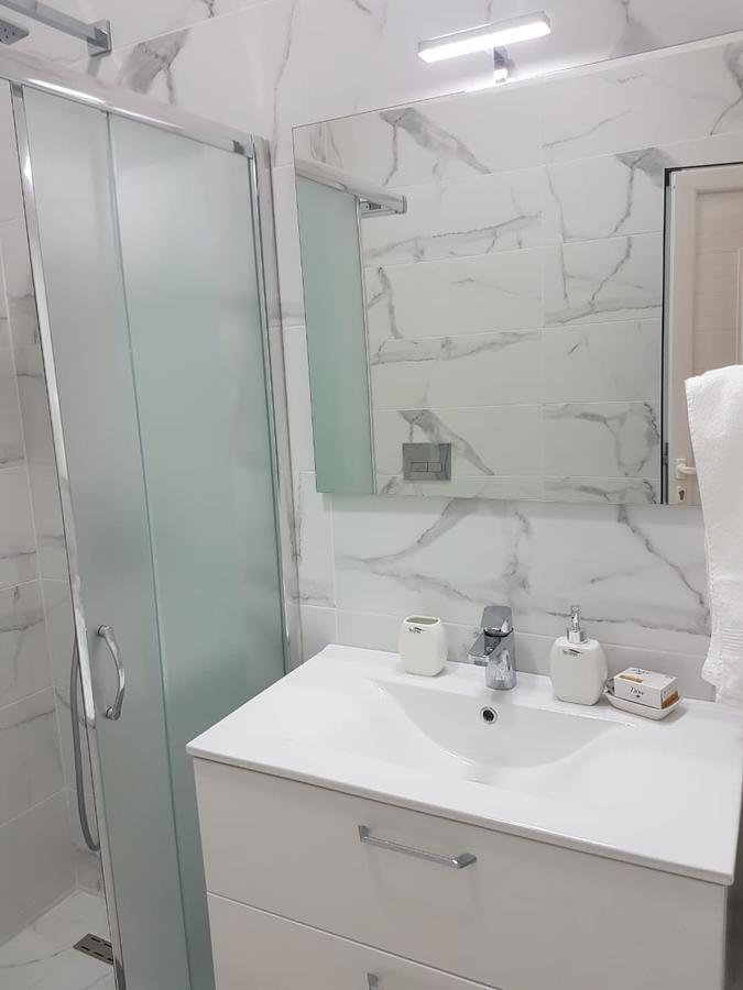 Vila Alikaj Apartment Sarande Ngoại thất bức ảnh