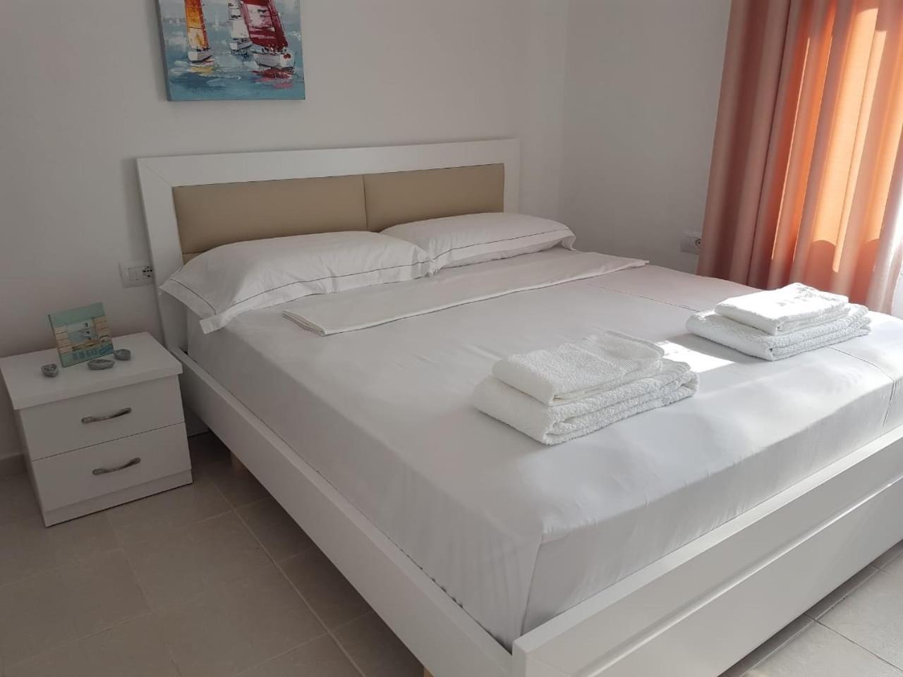 Vila Alikaj Apartment Sarande Ngoại thất bức ảnh