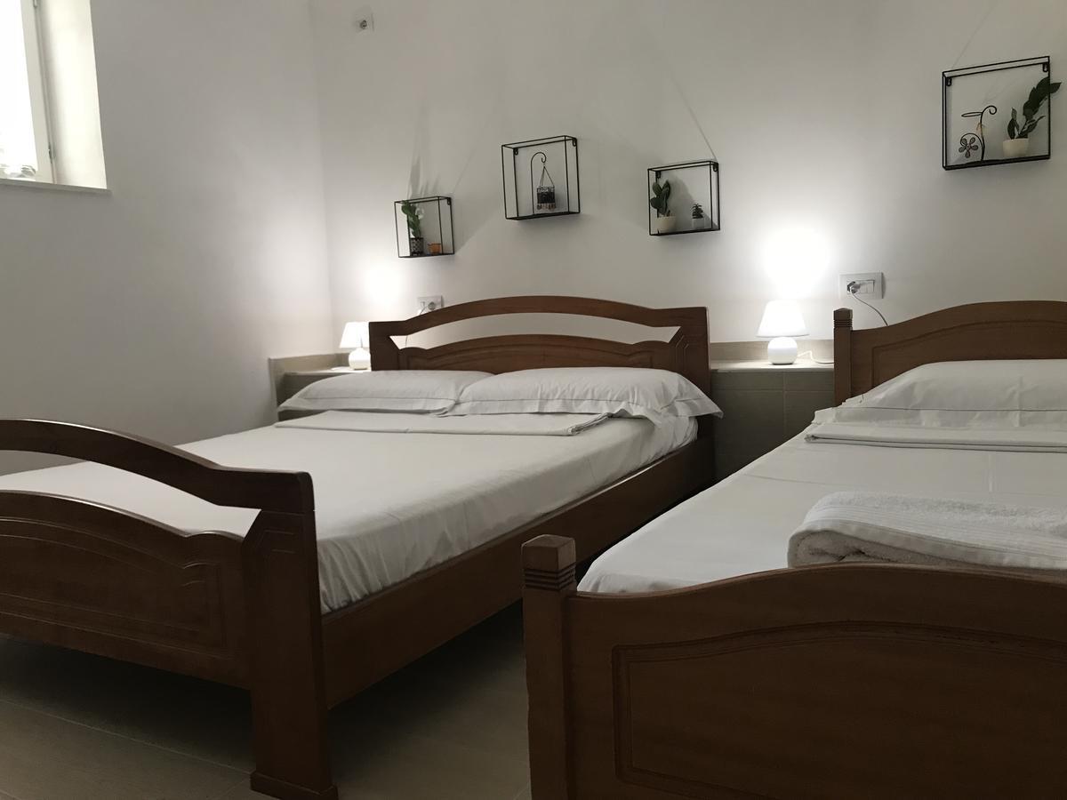 Vila Alikaj Apartment Sarande Ngoại thất bức ảnh